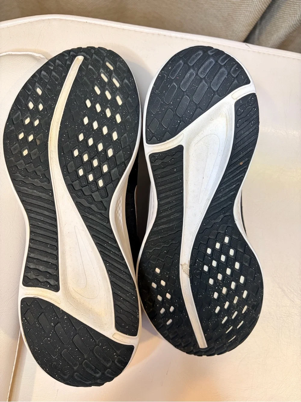 Nike quest women